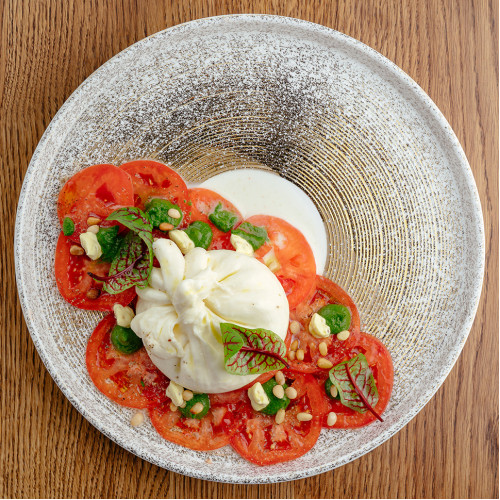 Карпаччо из томатов с бураттой 320 г.